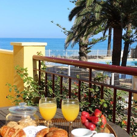 Apartamento En "Belbedere In" Denia A 10 Metros De La Playa Exteriör bild